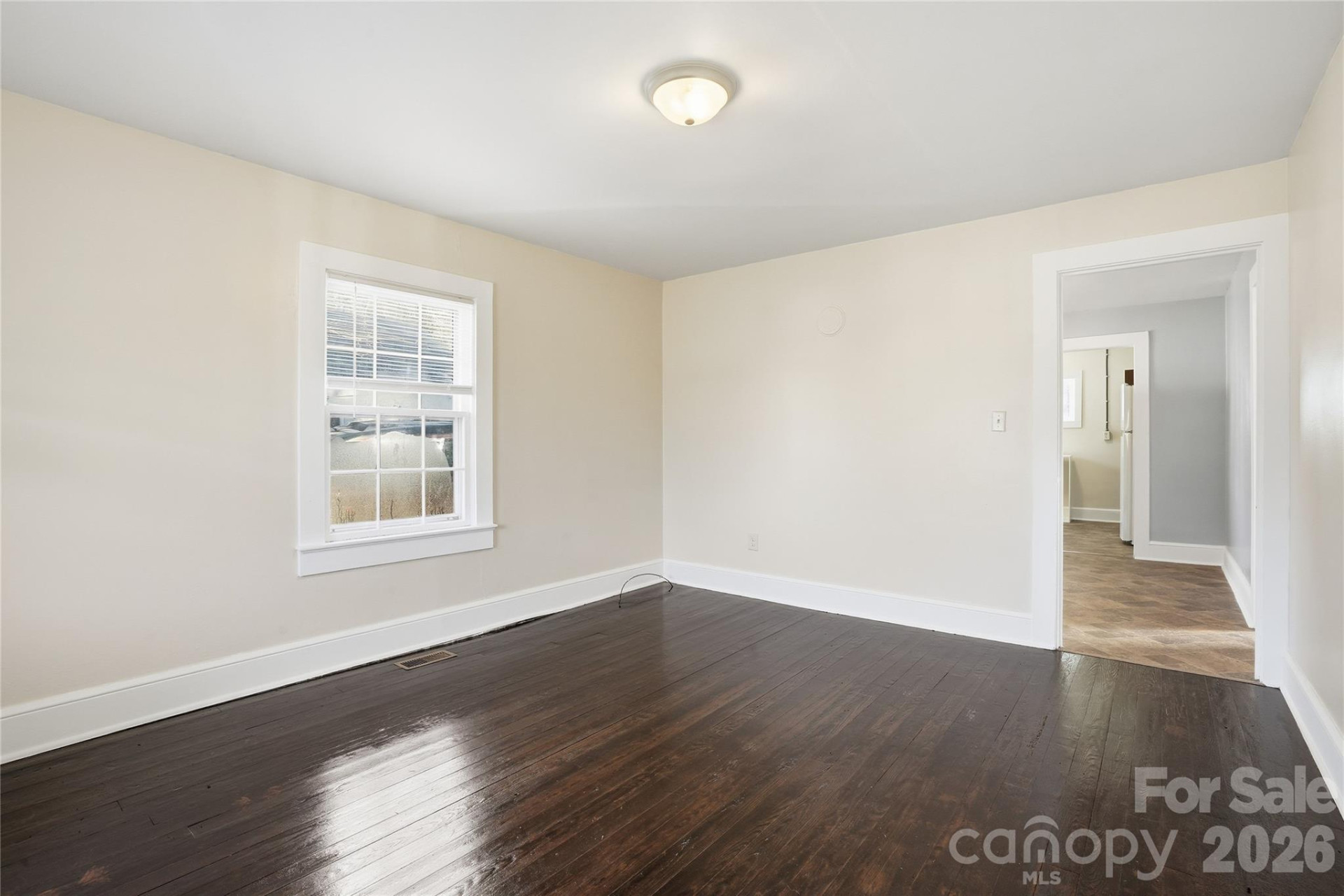 358 Cleghorn Street - Photo 8