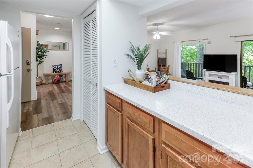 385 Whitney Boulevard #2 - Photo 8