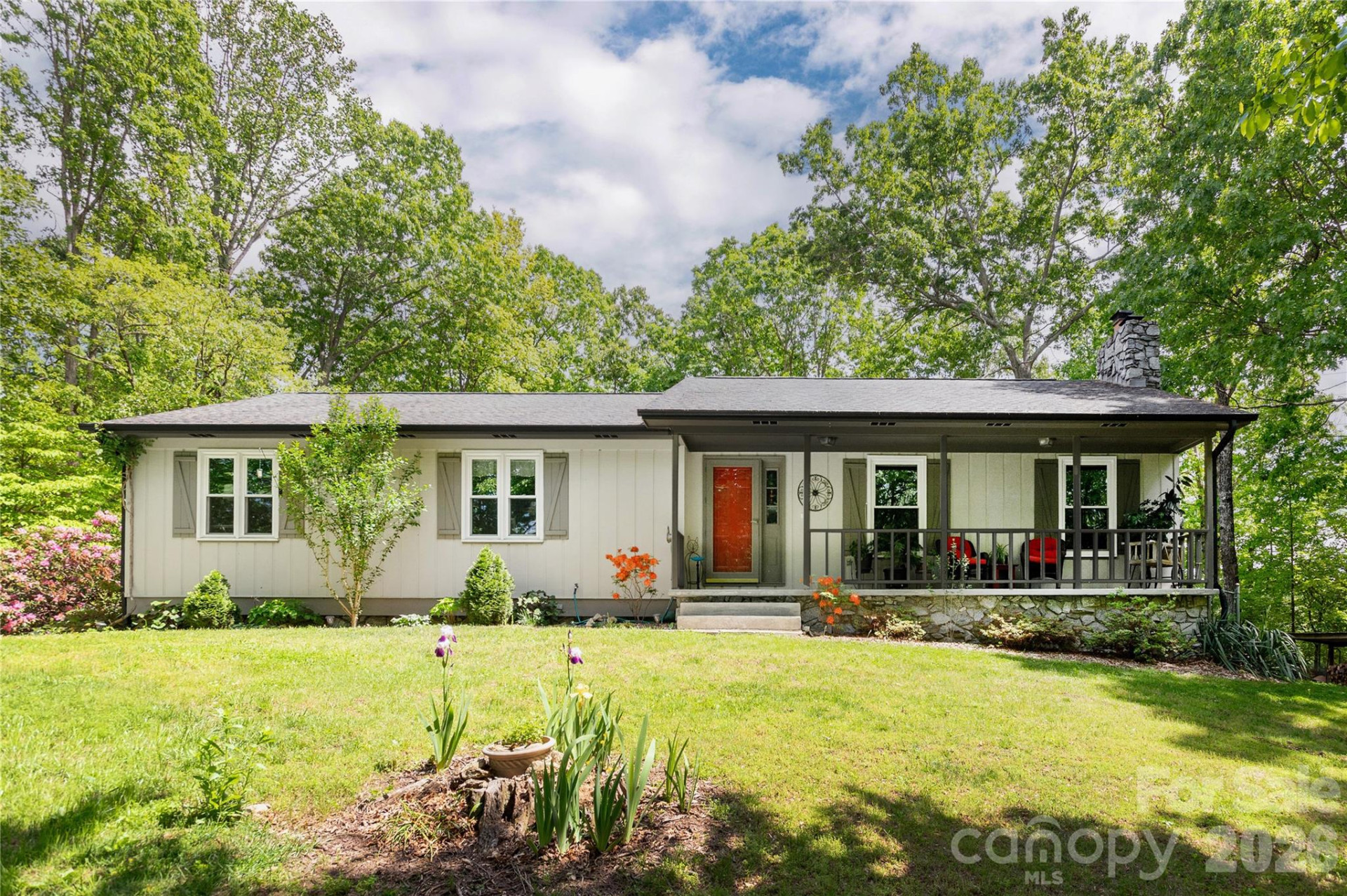 230 Foxwood Drive