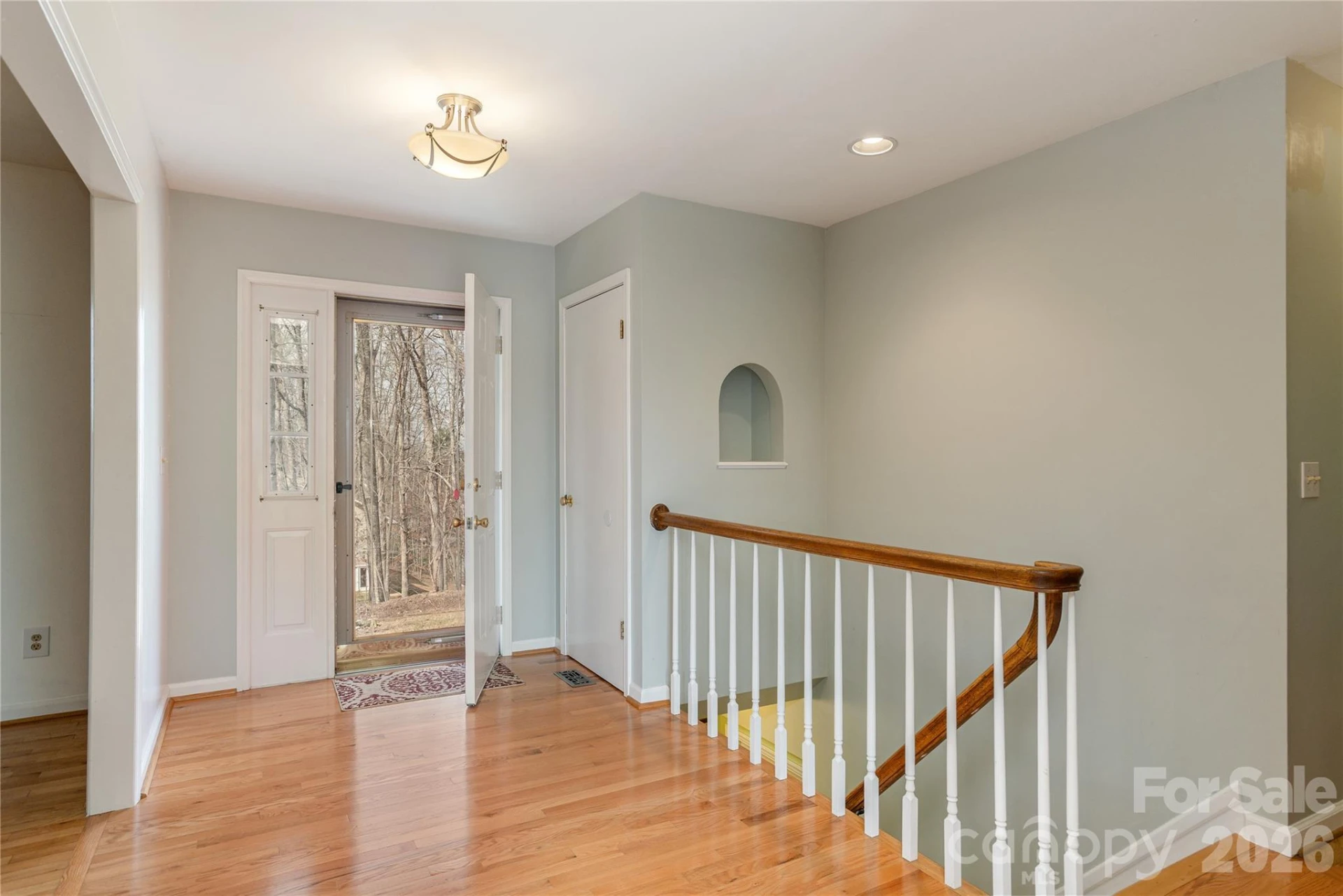 230 Foxwood Drive - Photo 3