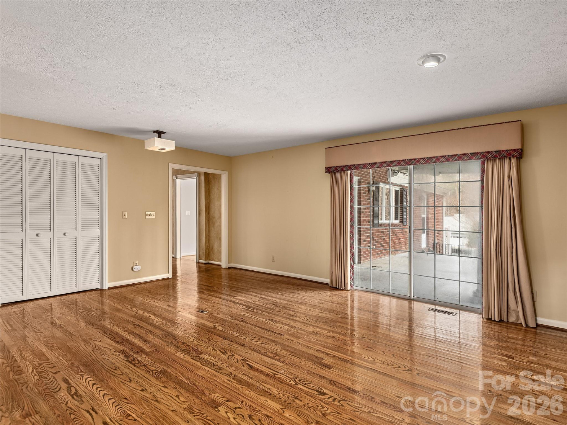 110 Glengary Drive - Photo 14