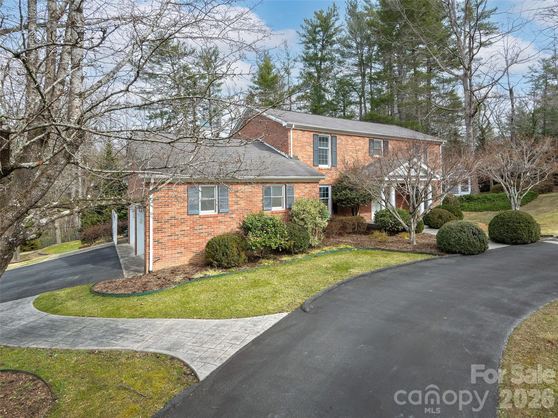 110 Glengary Drive - Photo 3