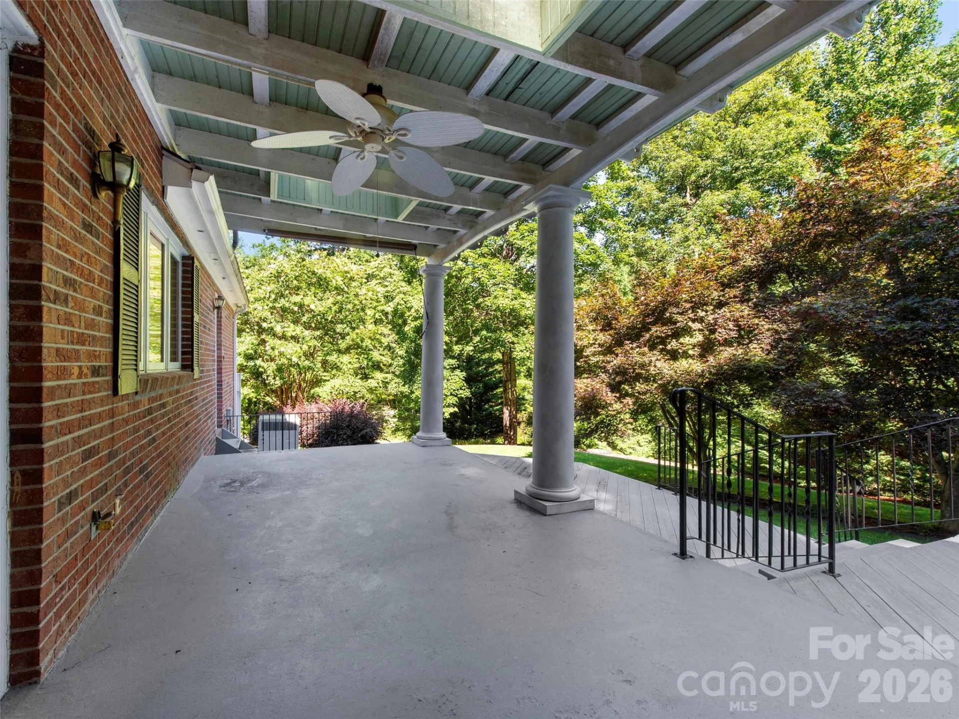 110 Glengary Drive - Photo 32
