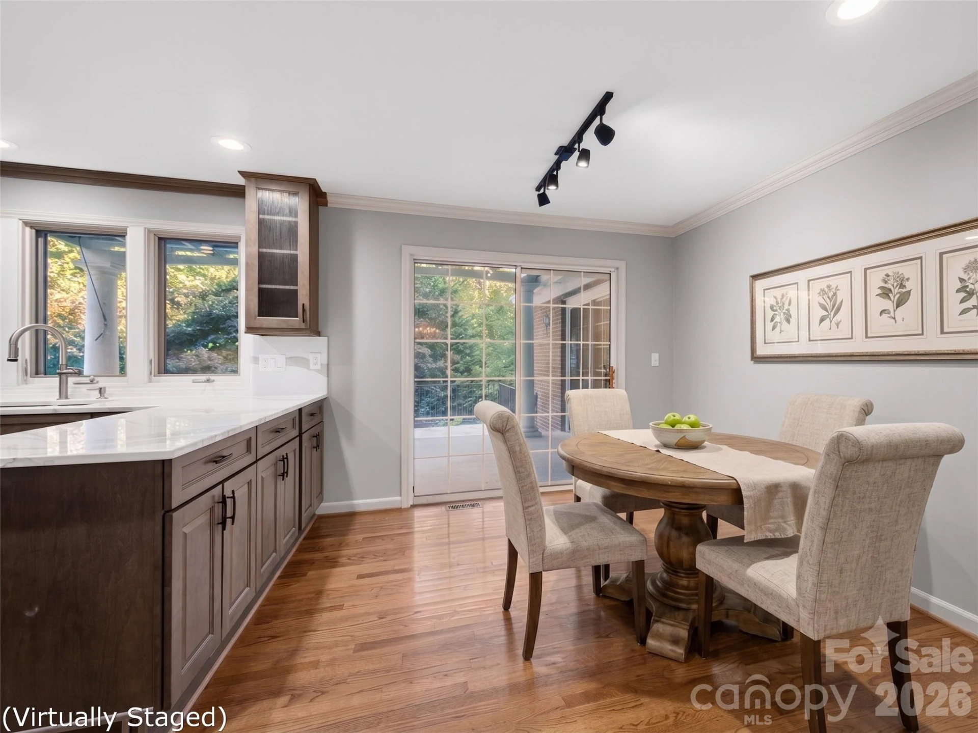 110 Glengary Drive - Photo 9