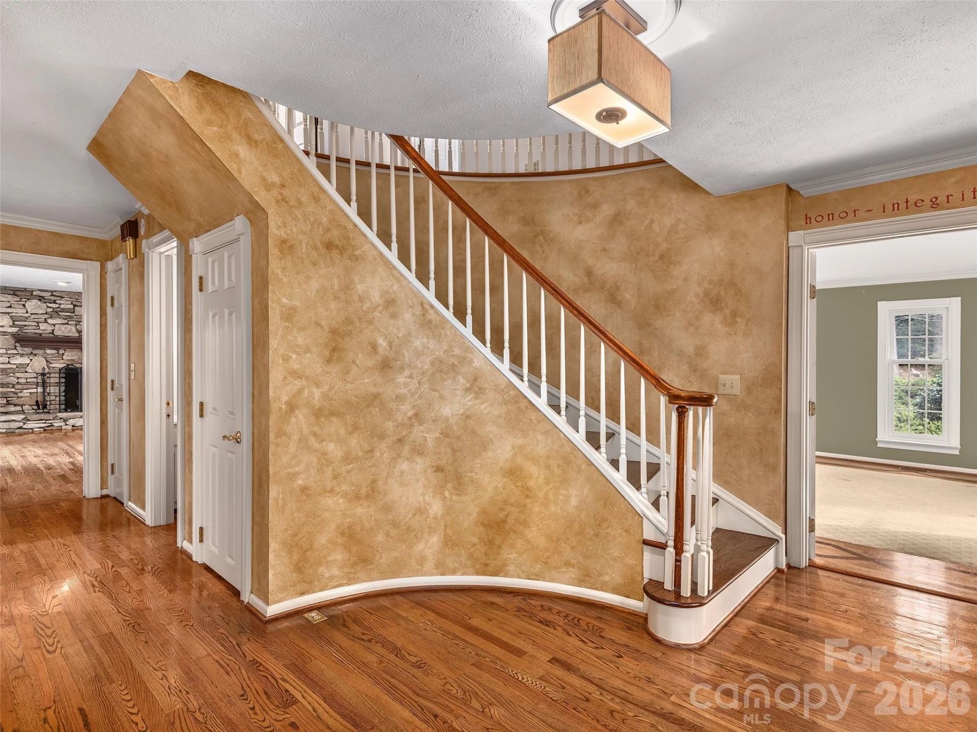 110 Glengary Drive - Photo 6