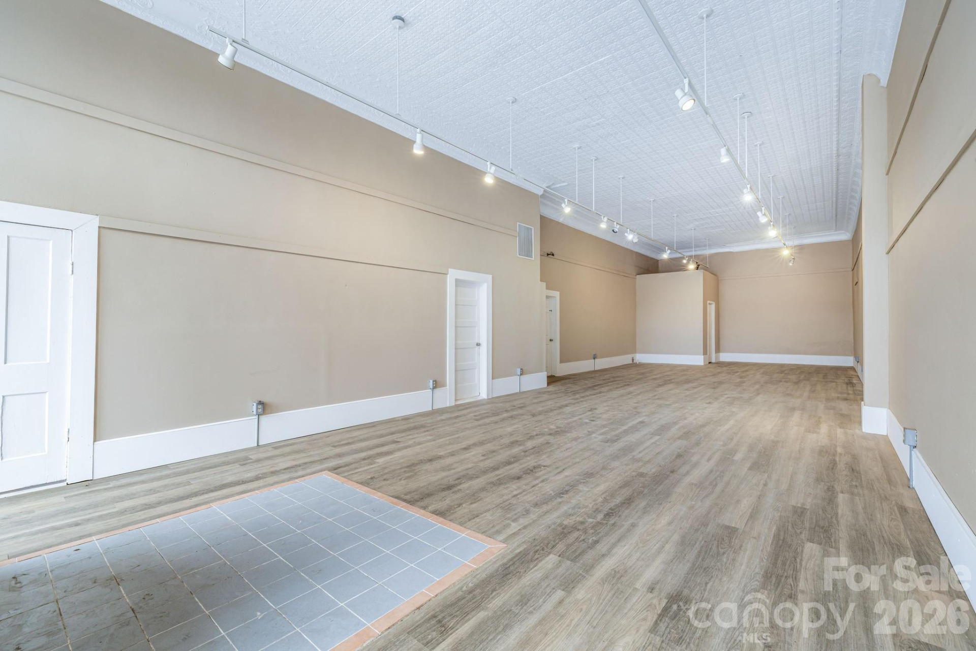 24 Andrews Avenue #3 - Photo 4