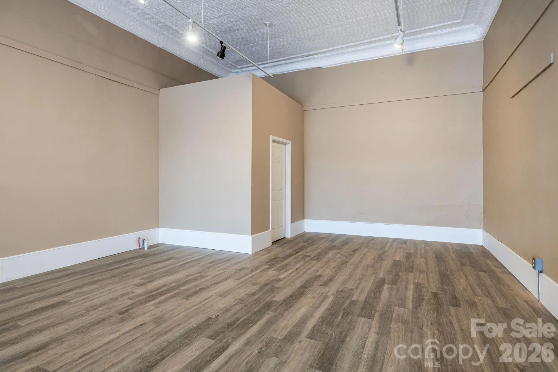 24 Andrews Avenue #3 - Photo 8