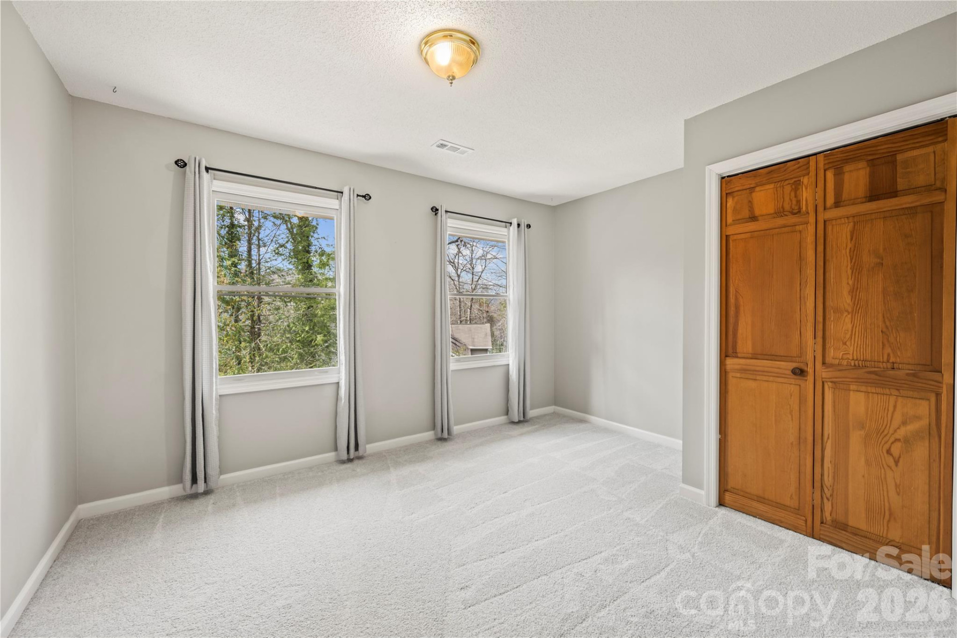 112 Bridlewood Trail - Photo 20
