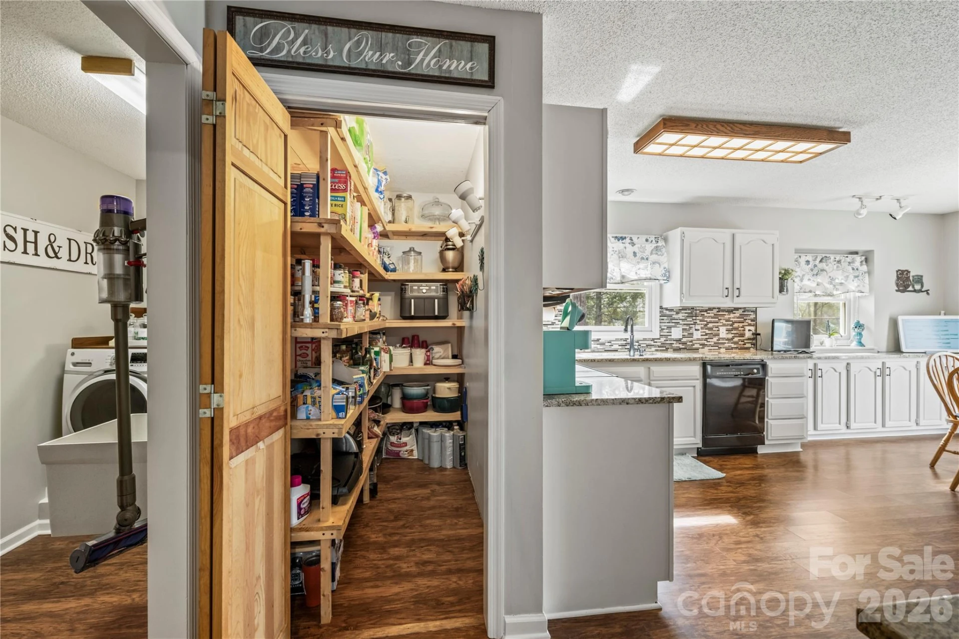 112 Bridlewood Trail - Photo 22