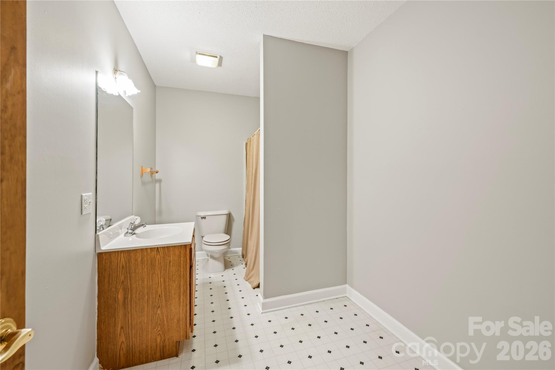 112 Bridlewood Trail - Photo 33