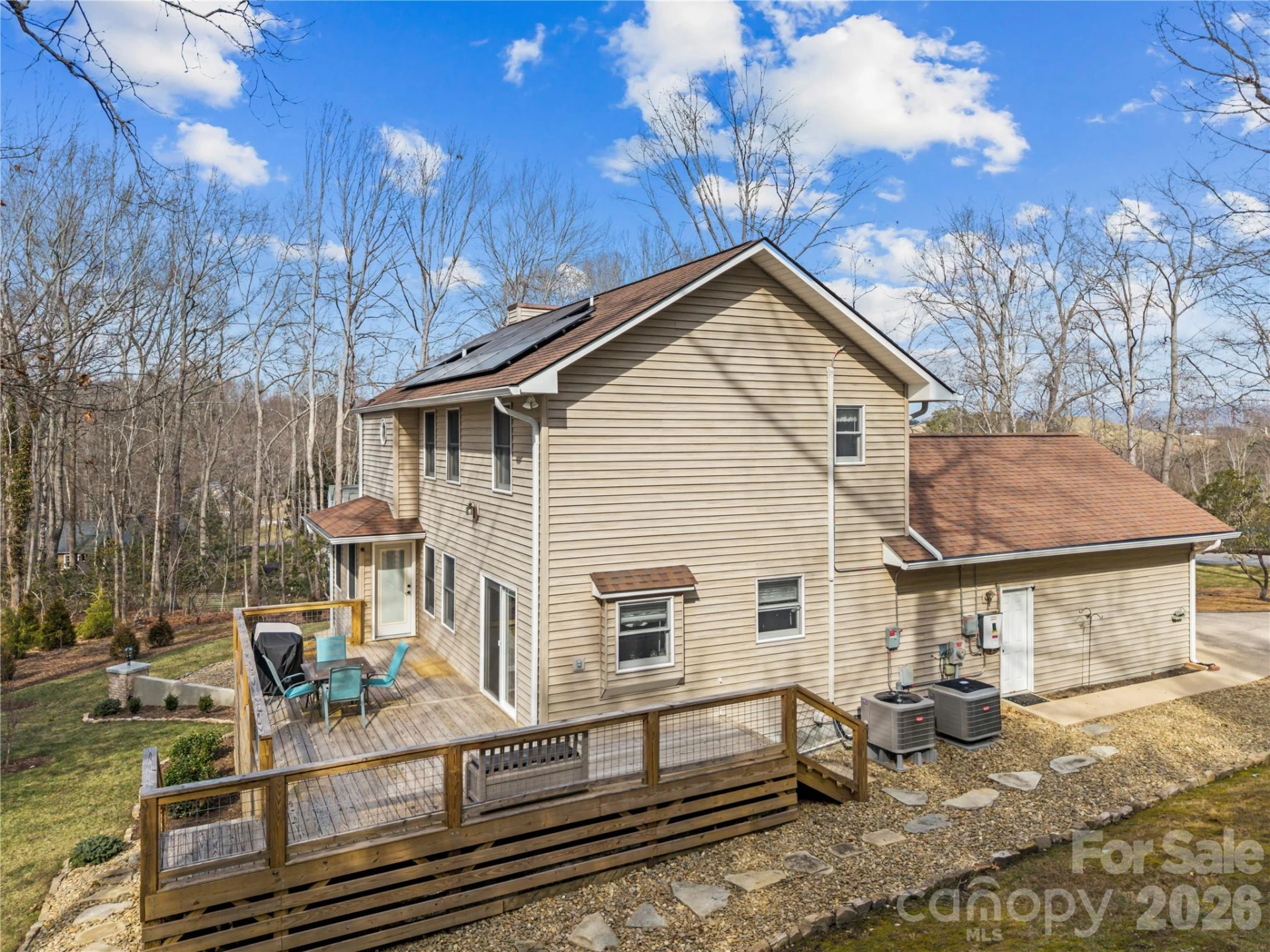 112 Bridlewood Trail - Photo 35