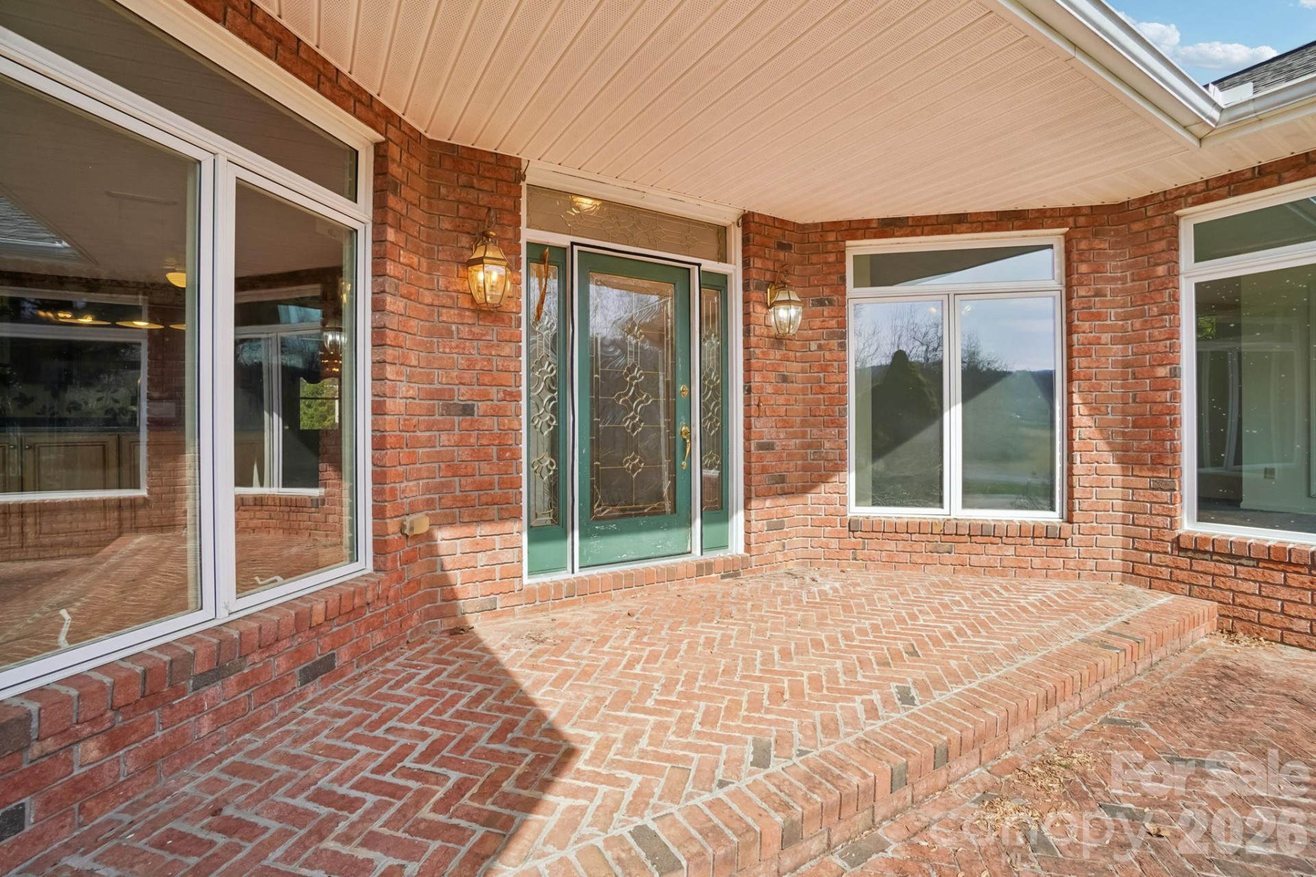39 Beaumont Drive - Photo 3