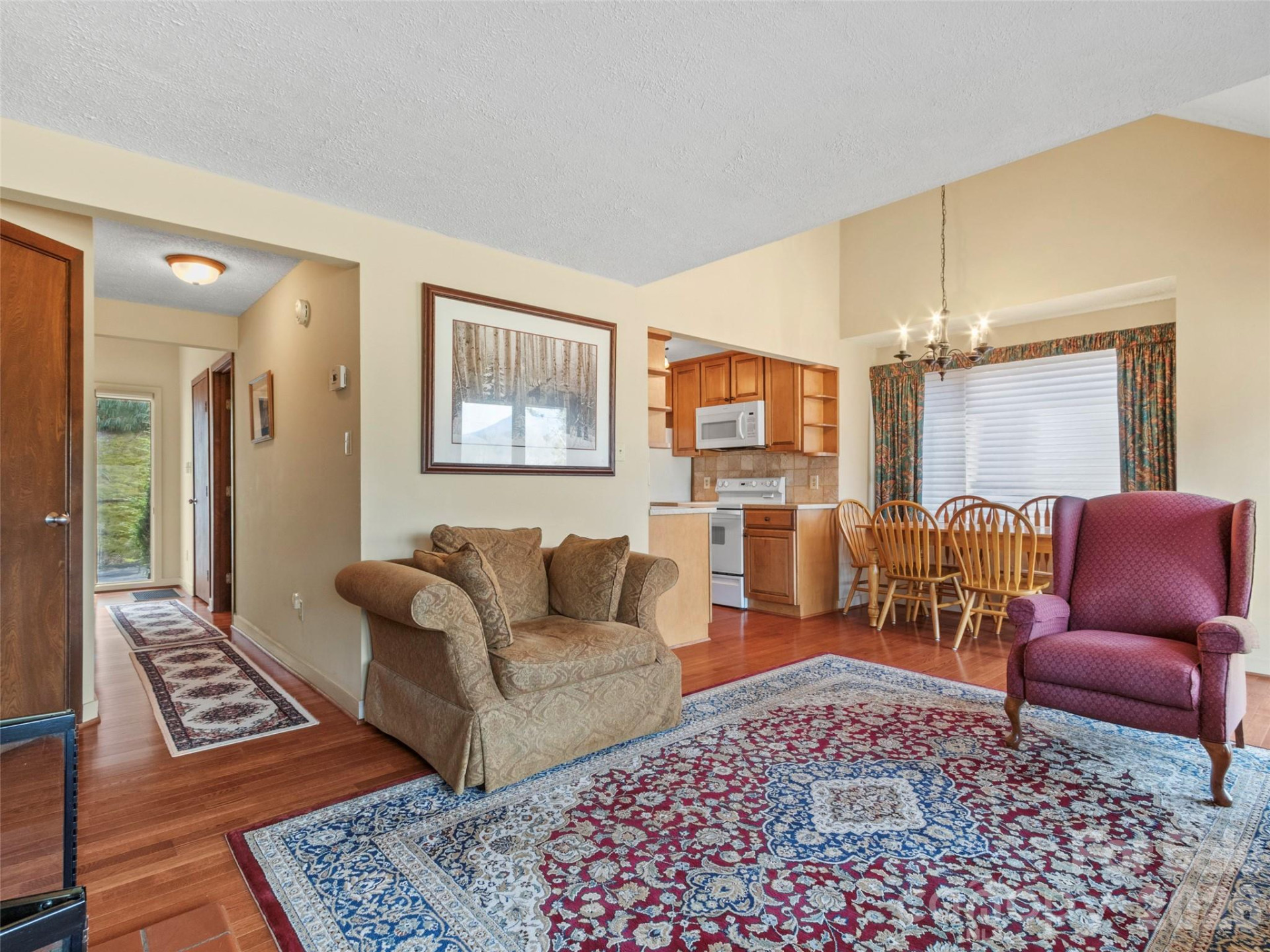 125 Townhouse Drive - Photo 6