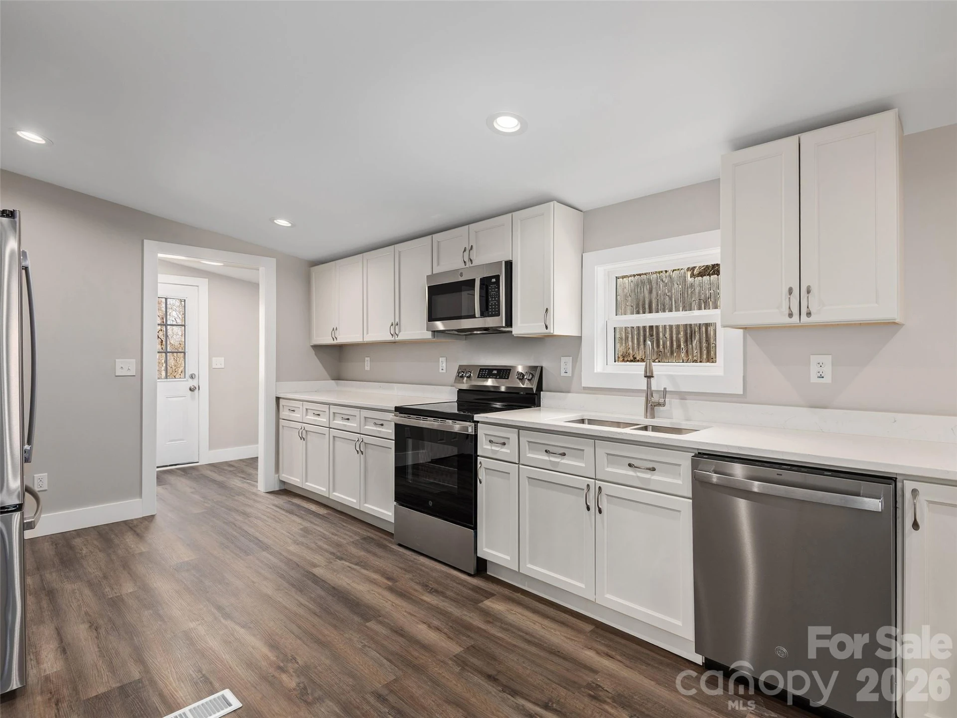 22 Honey Locust Lane - Photo 11
