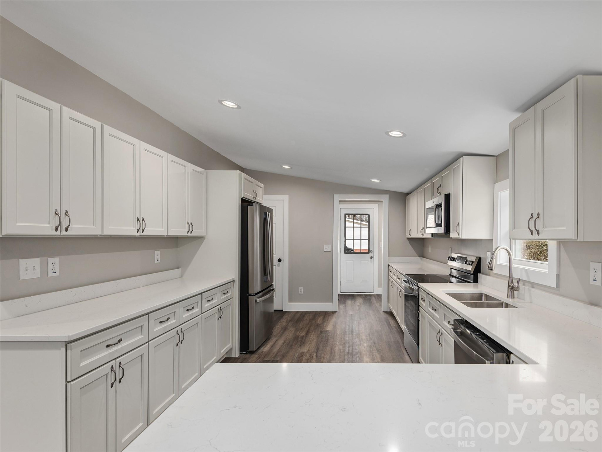 22 Honey Locust Lane - Photo 10