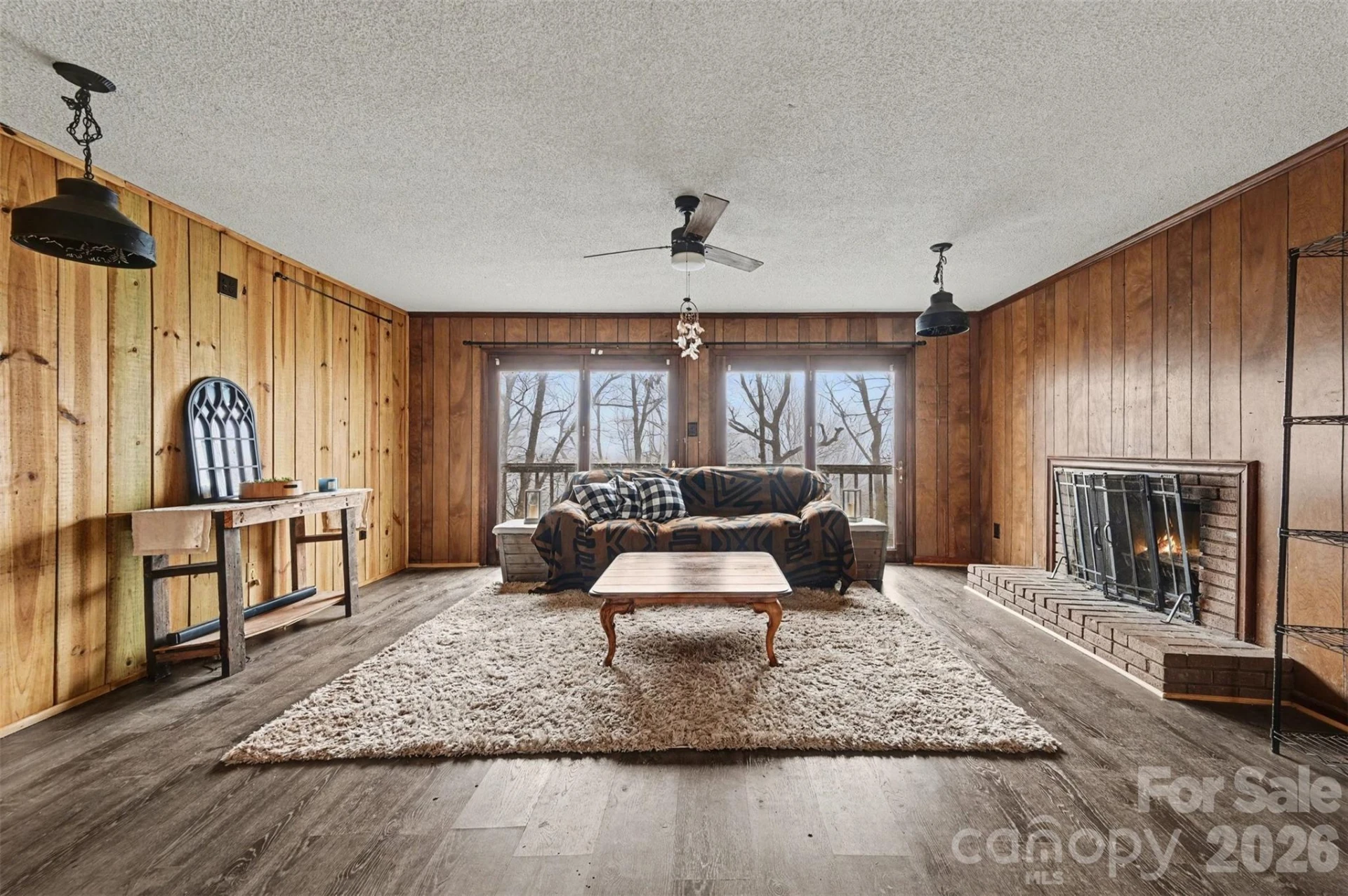 5495 Pine Ridge Drive - Photo 2