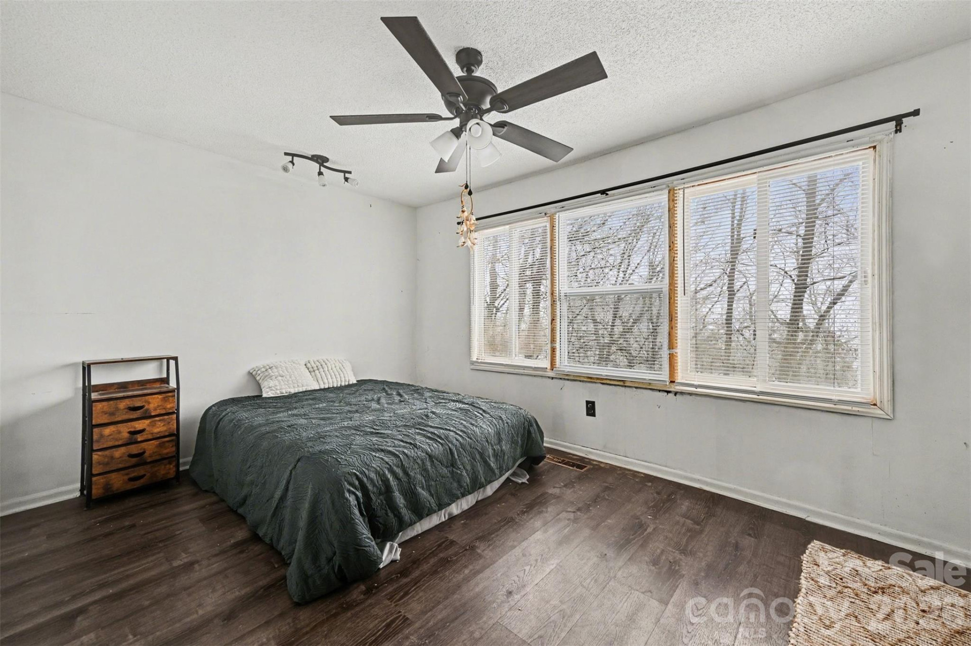 5495 Pine Ridge Drive - Photo 14