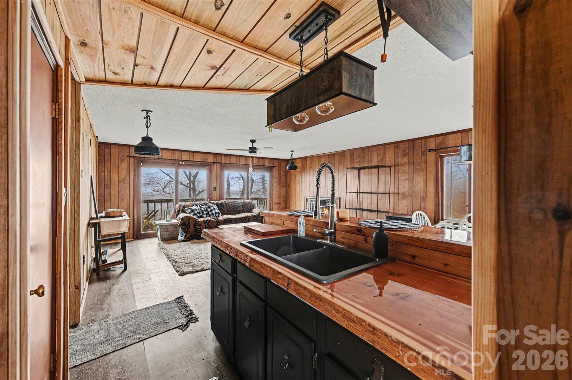 5495 Pine Ridge Drive - Photo 9