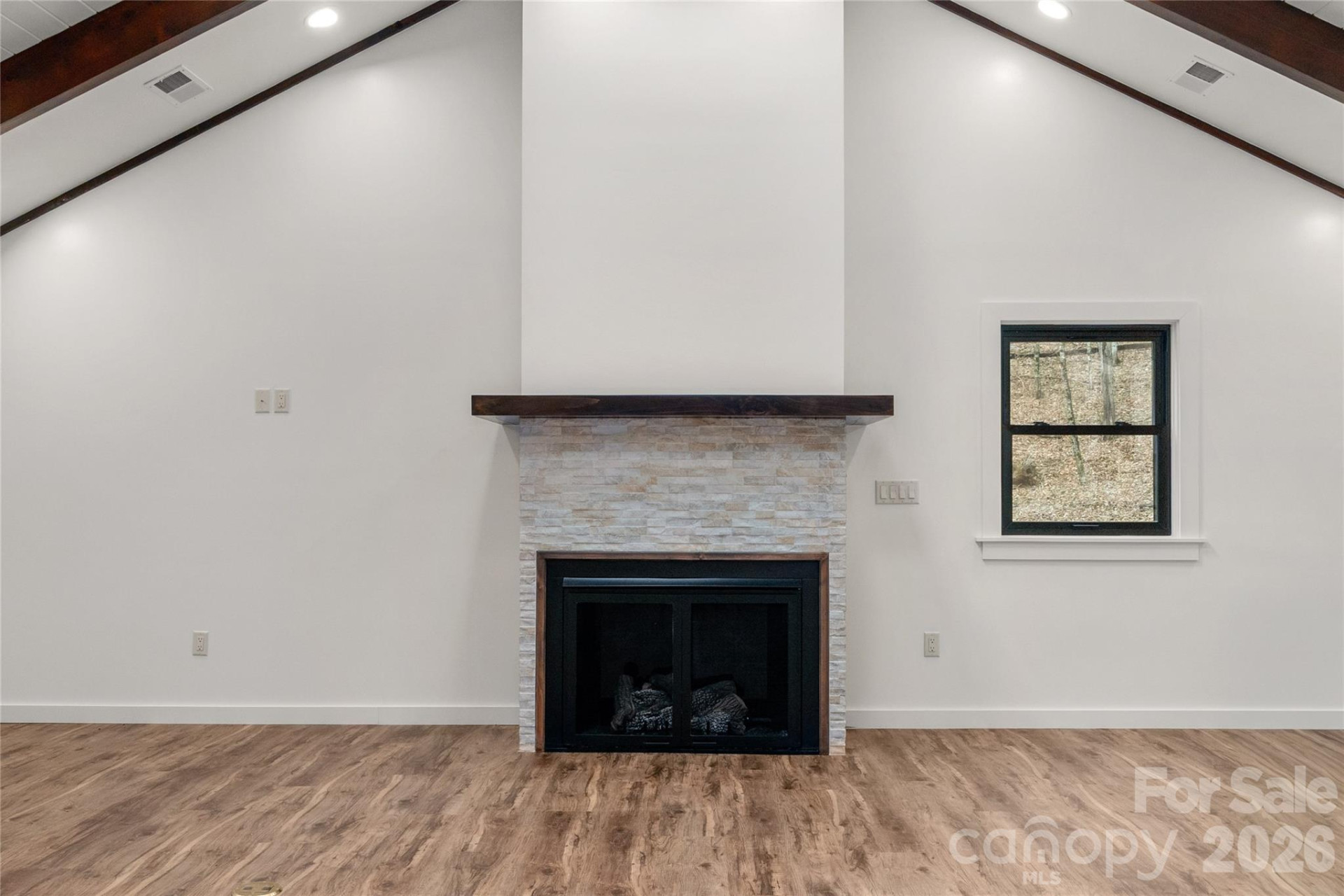 453 Friendly Acres Drive - Photo 17