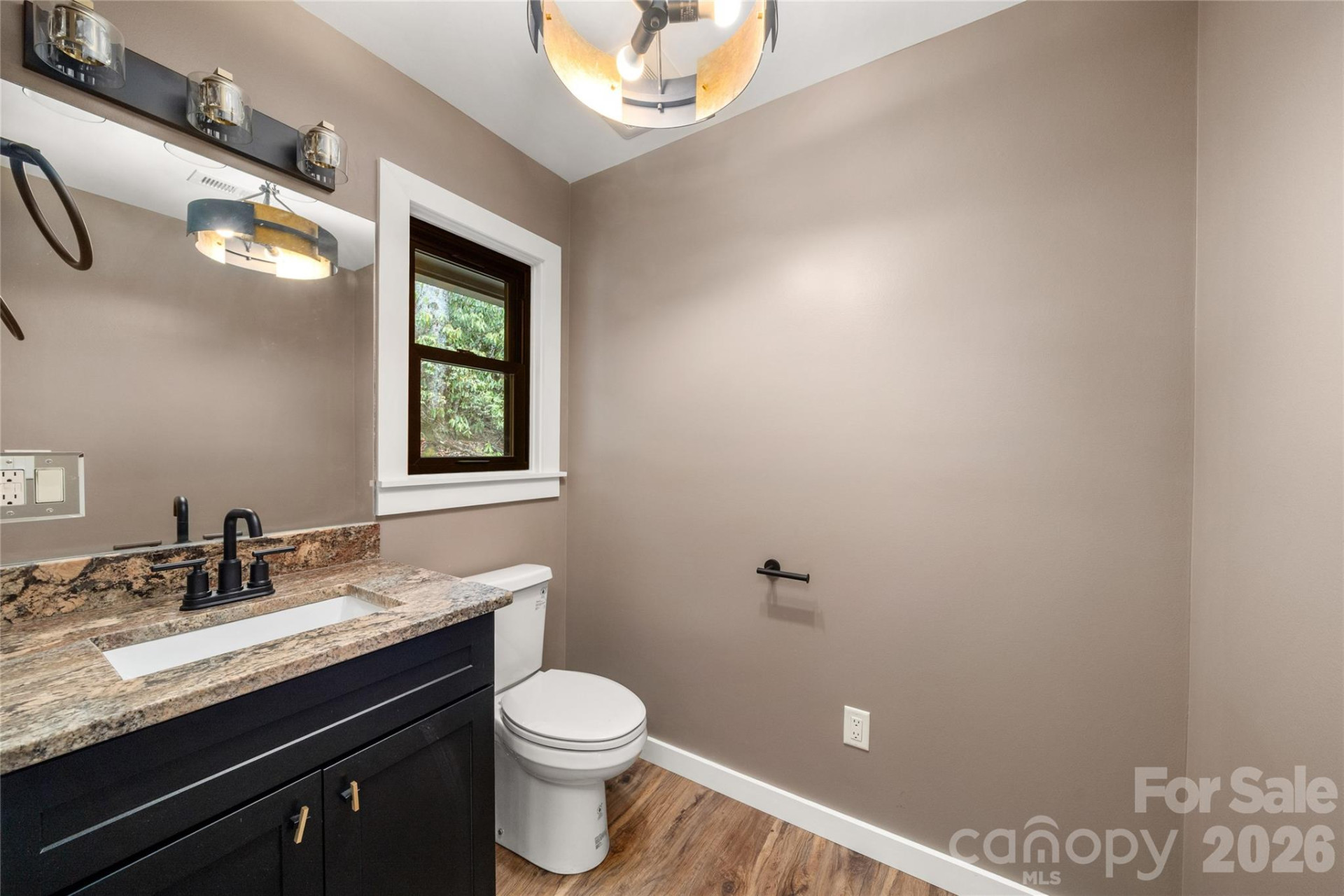 453 Friendly Acres Drive - Photo 20