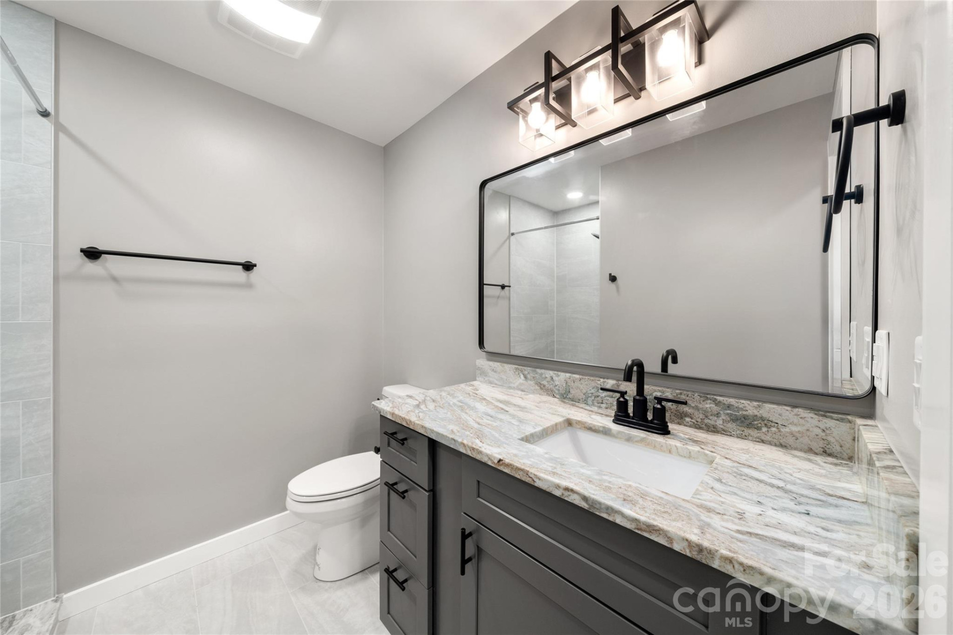 453 Friendly Acres Drive - Photo 36