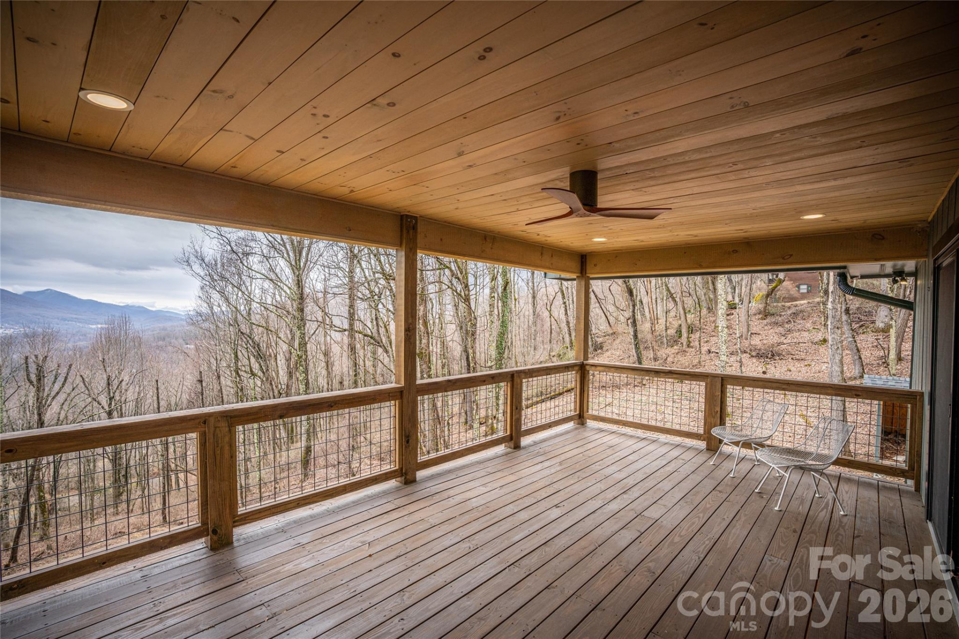 453 Friendly Acres Drive - Photo 43