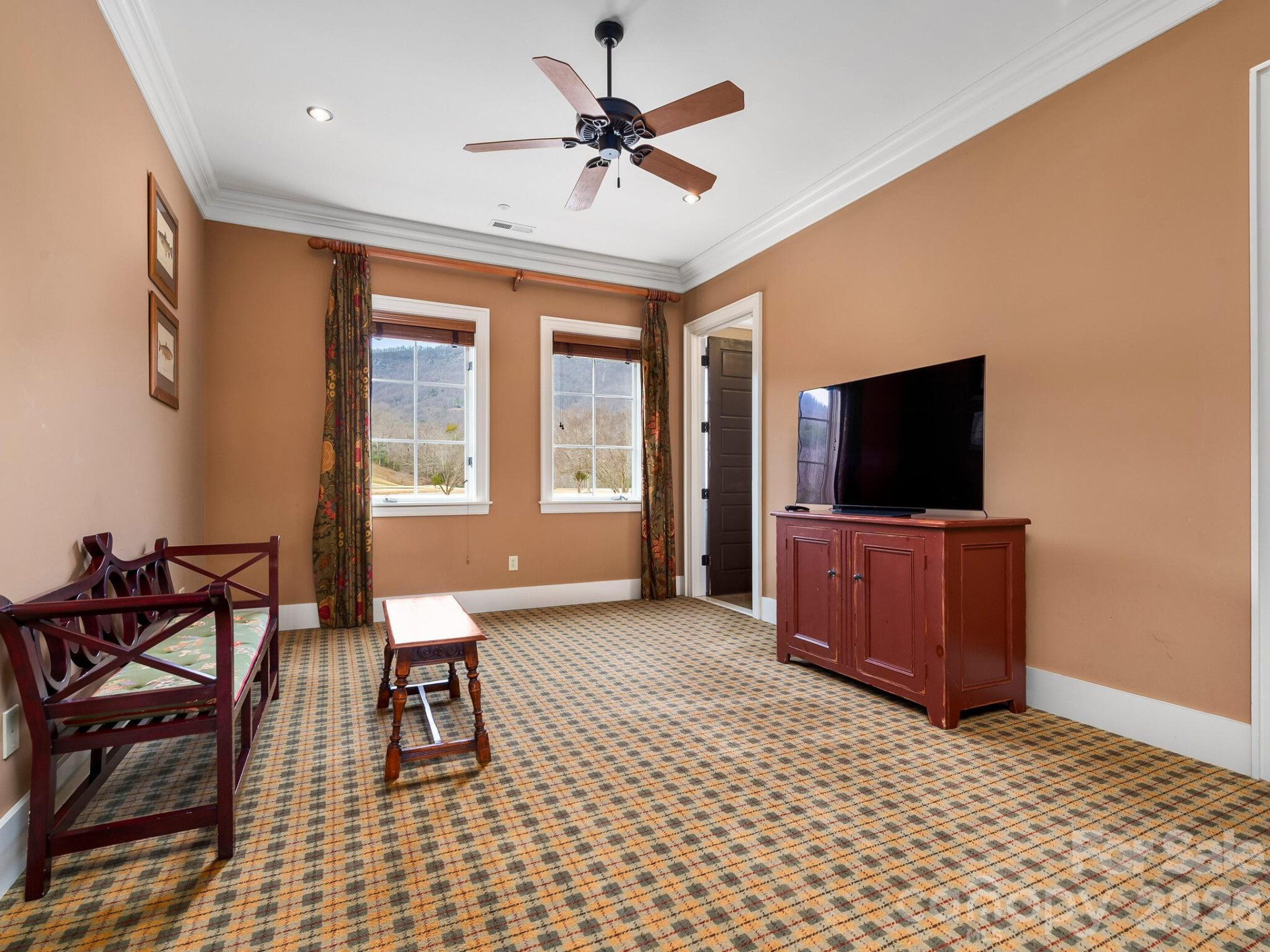 305 Clubhouse Lane #B-301 - Photo 38