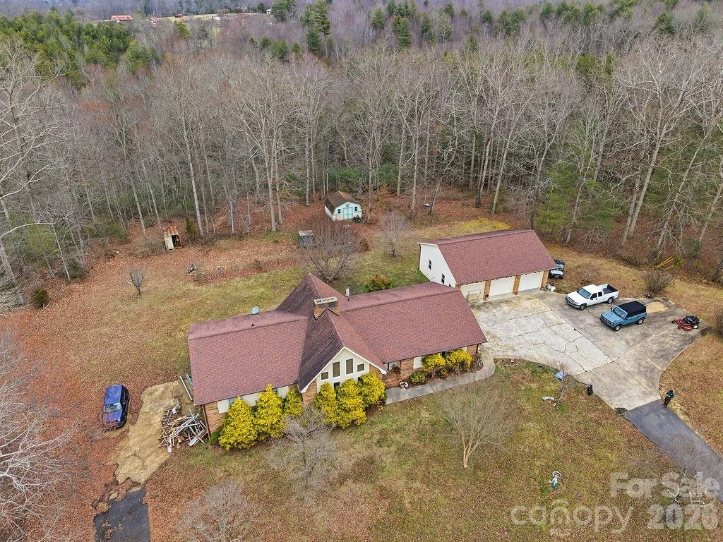 1906 Dogwood Vista