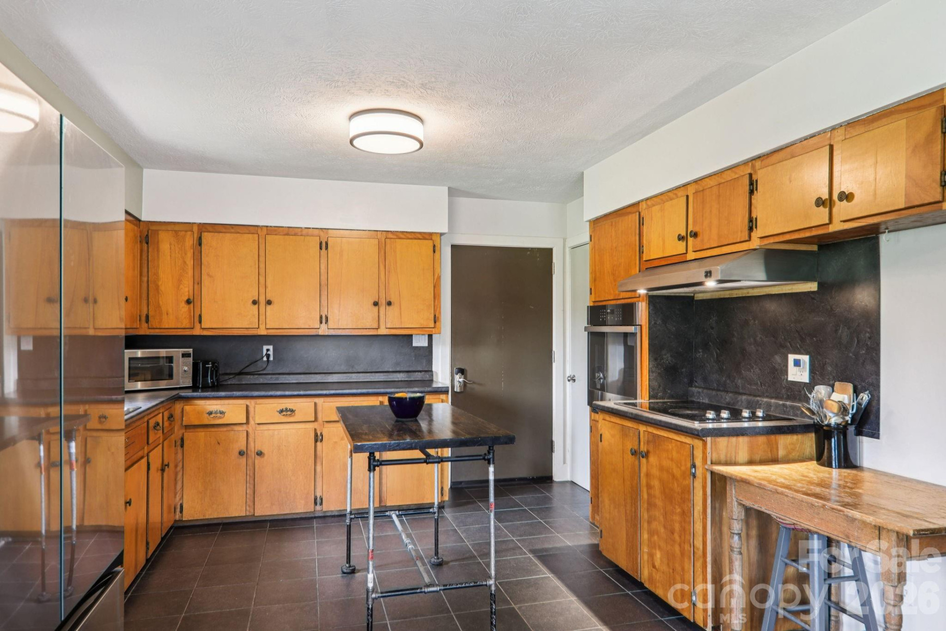 318 Old Leicester Highway - Photo 11
