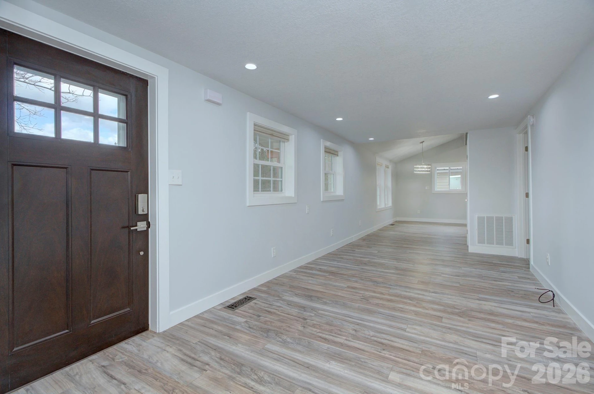 29 Southwood Drive - Photo 4