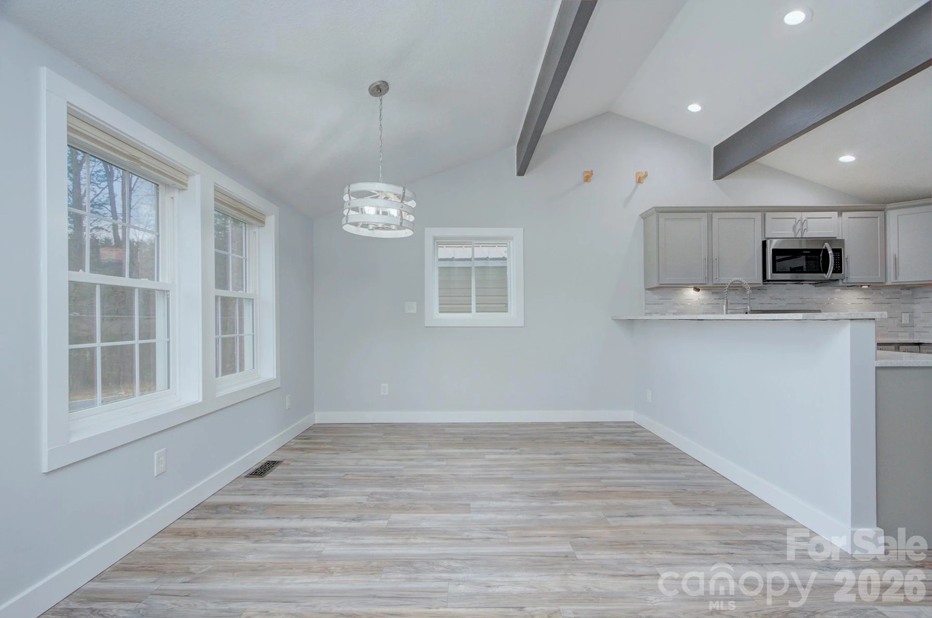 29 Southwood Drive - Photo 7