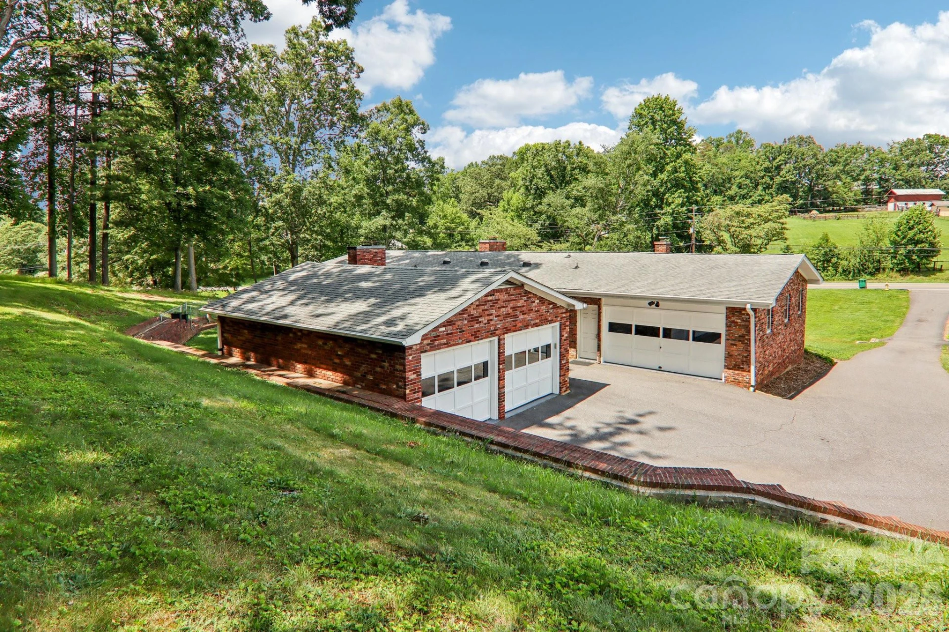 324 Old Leicester Highway - Photo 35