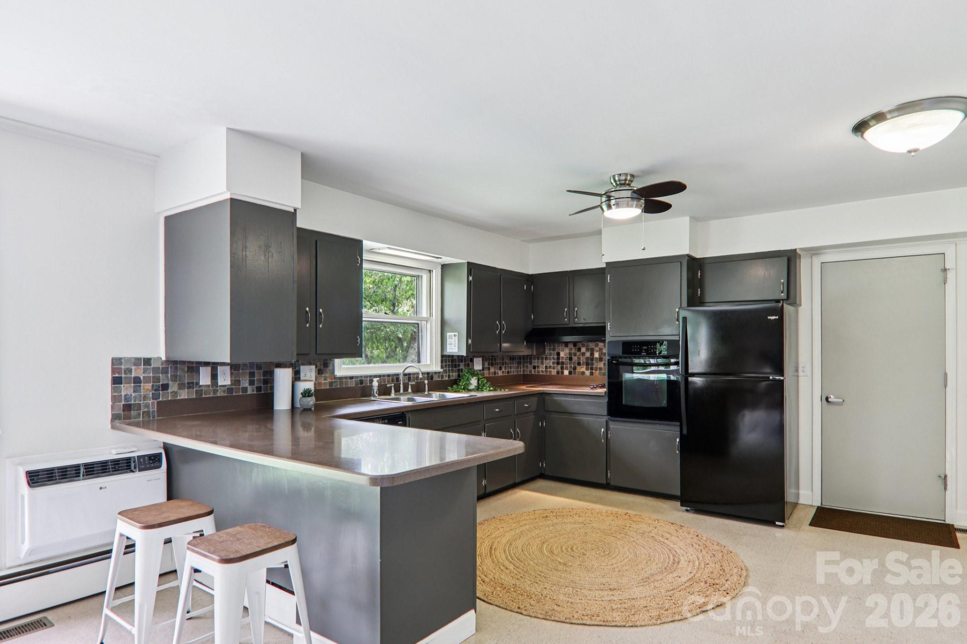 324 Old Leicester Highway - Photo 9
