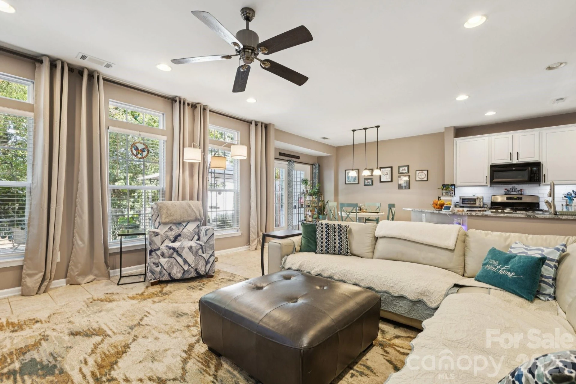 6037 Queens Walk Court - Photo 14