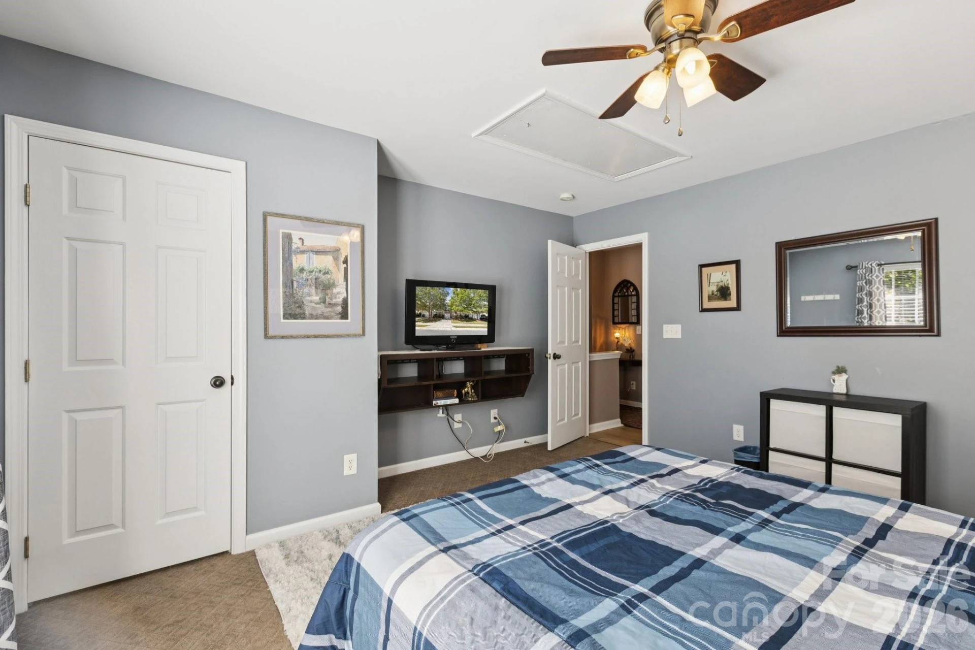 6037 Queens Walk Court - Photo 30