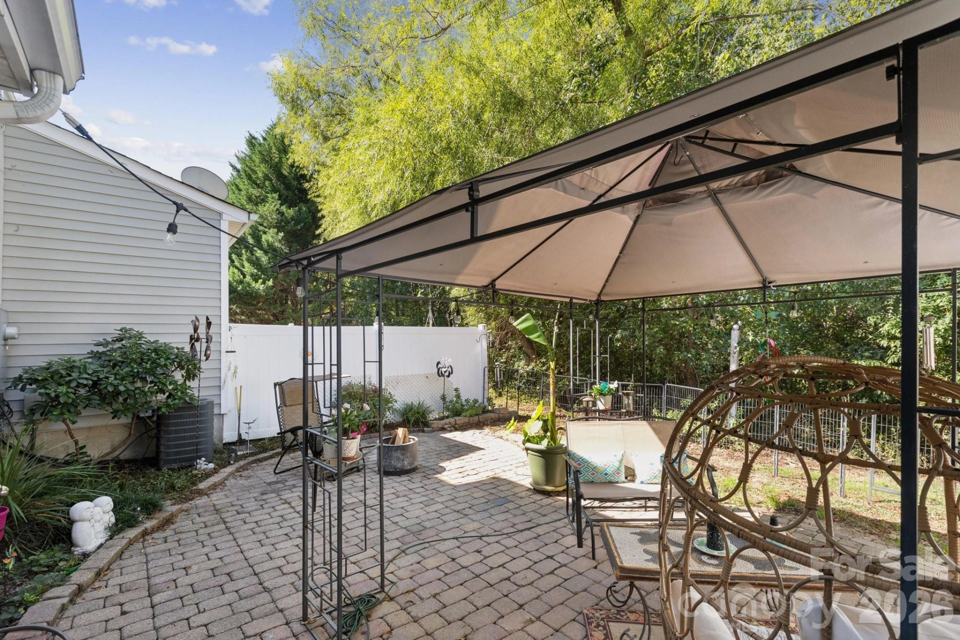6037 Queens Walk Court - Photo 33