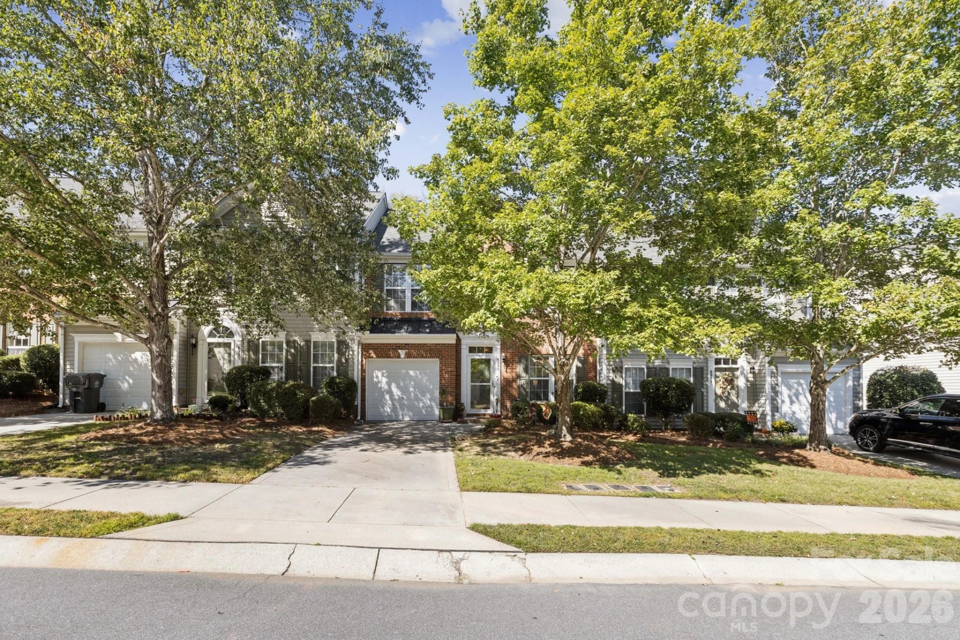 6037 Queens Walk Court - Photo 36
