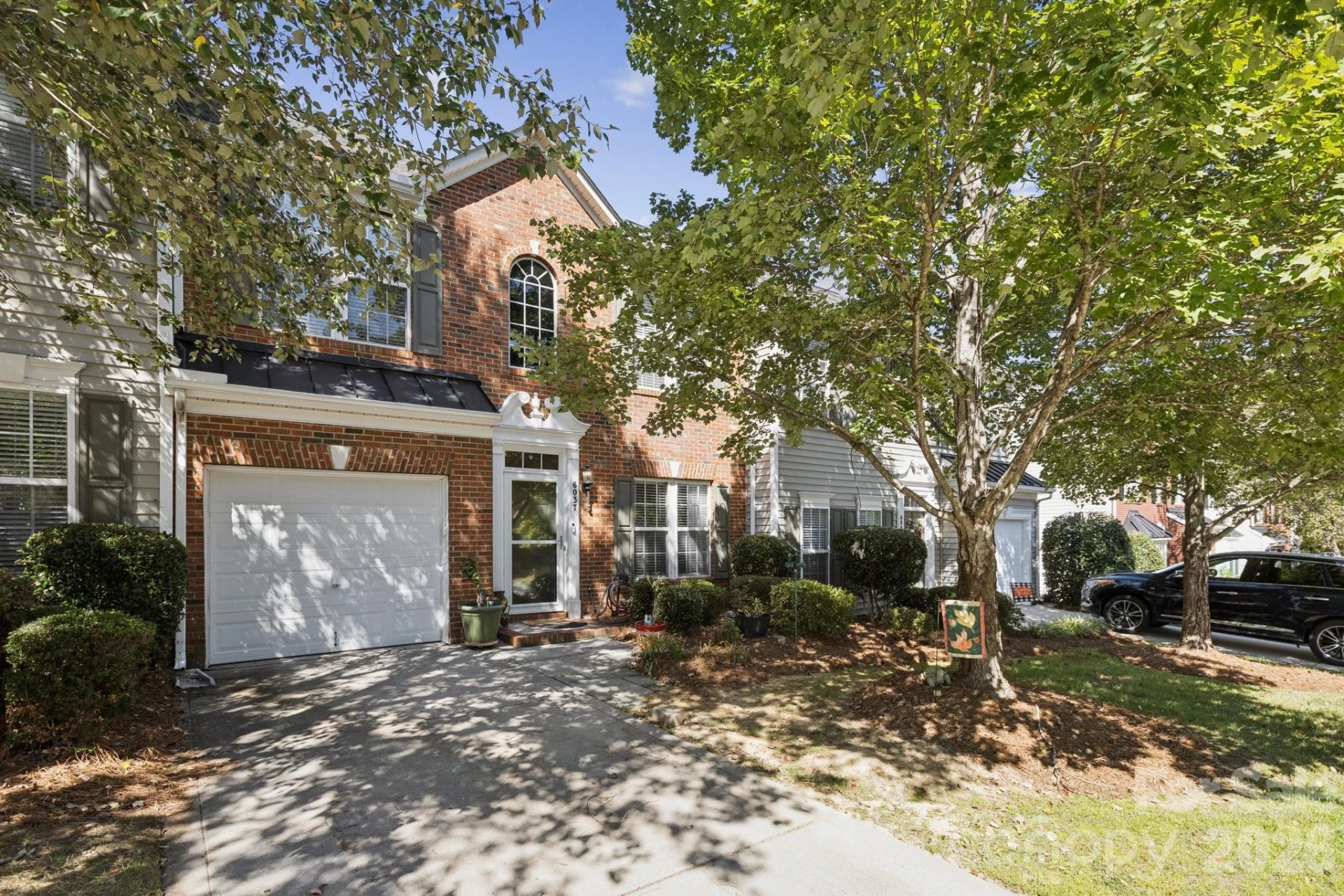 6037 Queens Walk Court - Photo 37