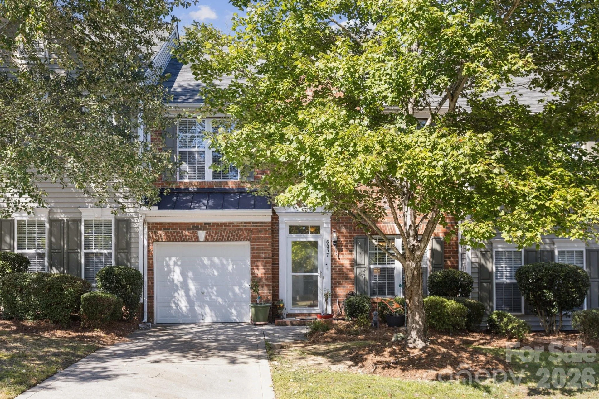 6037 Queens Walk Court - Photo 38