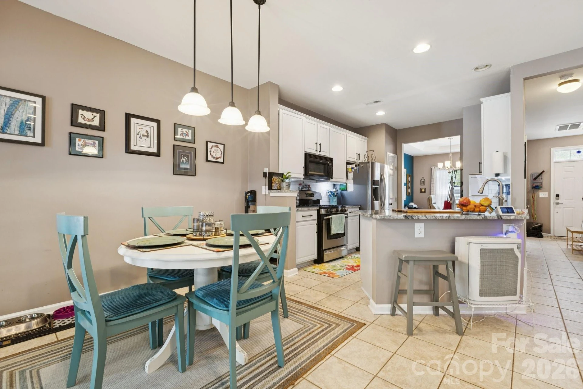 6037 Queens Walk Court - Photo 10