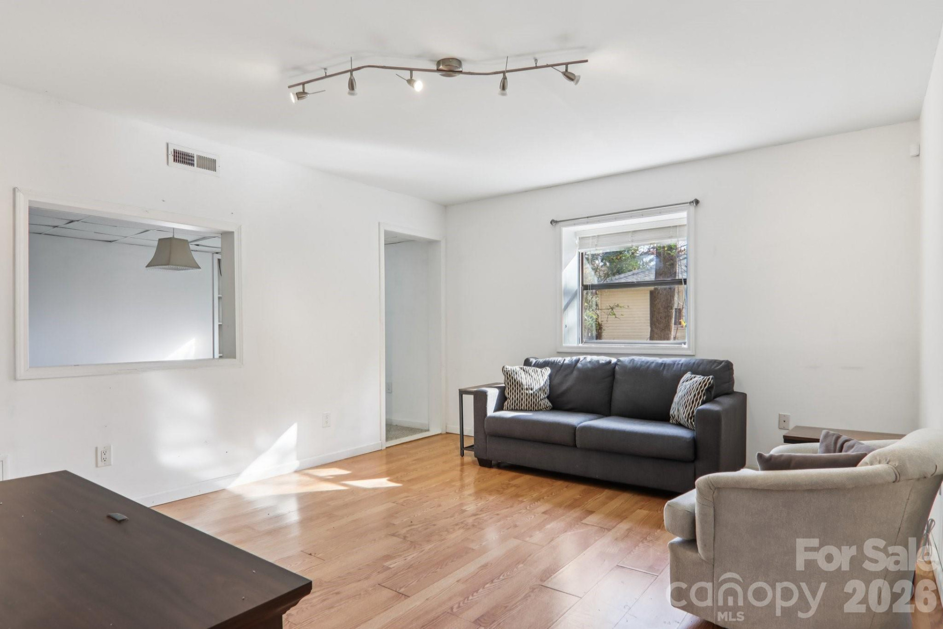 224 Beverly Road - Photo 15