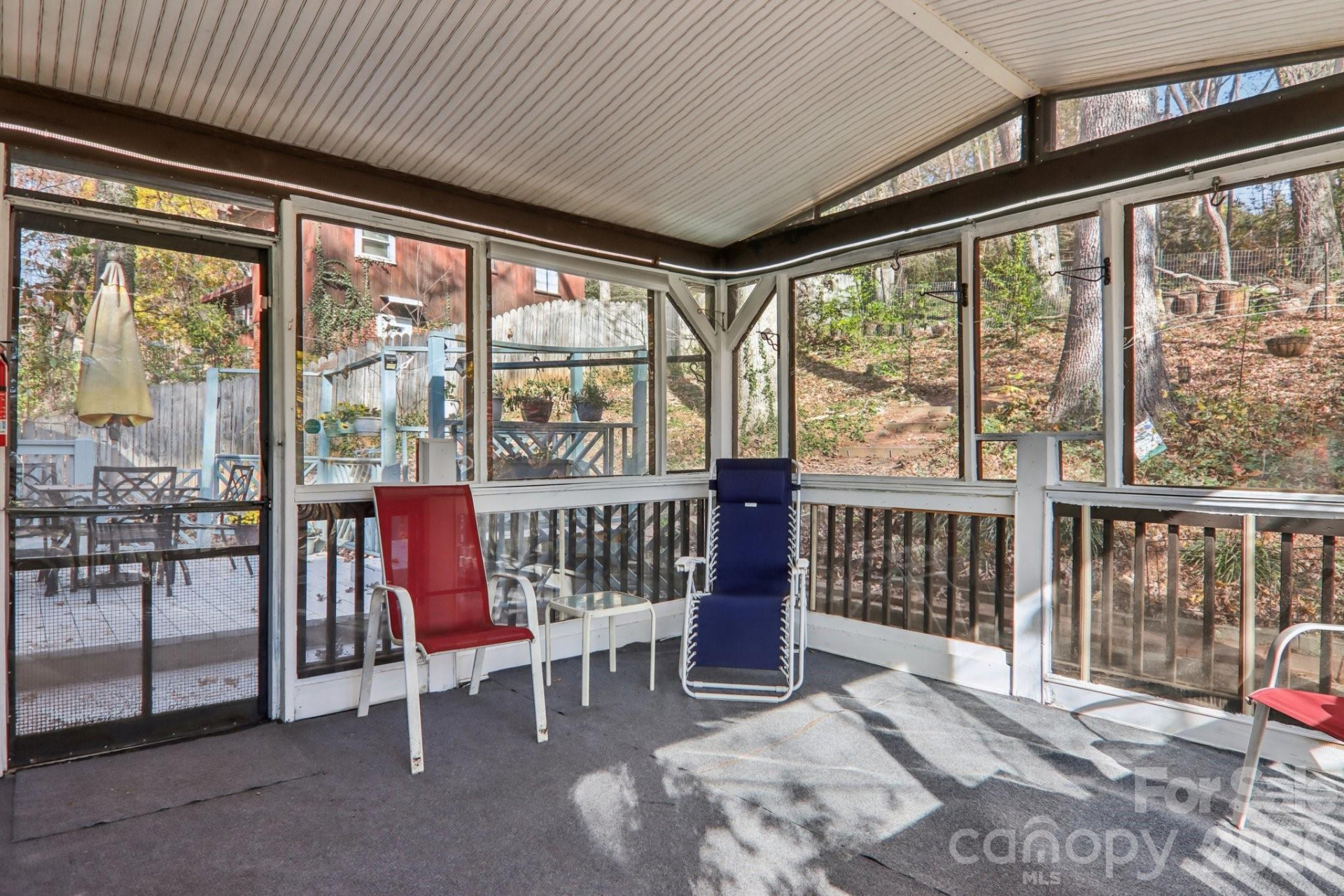 224 Beverly Road - Photo 9