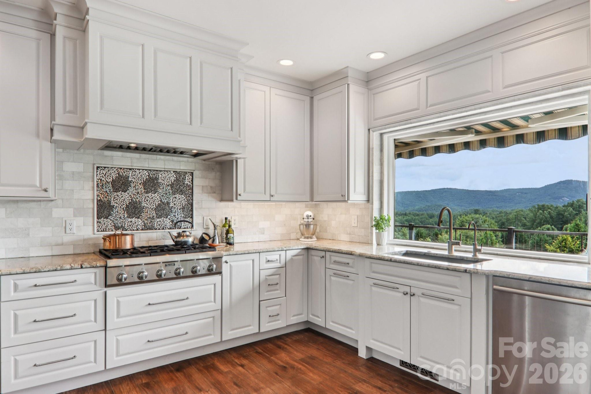 18 Thornapple Drive - Photo 11