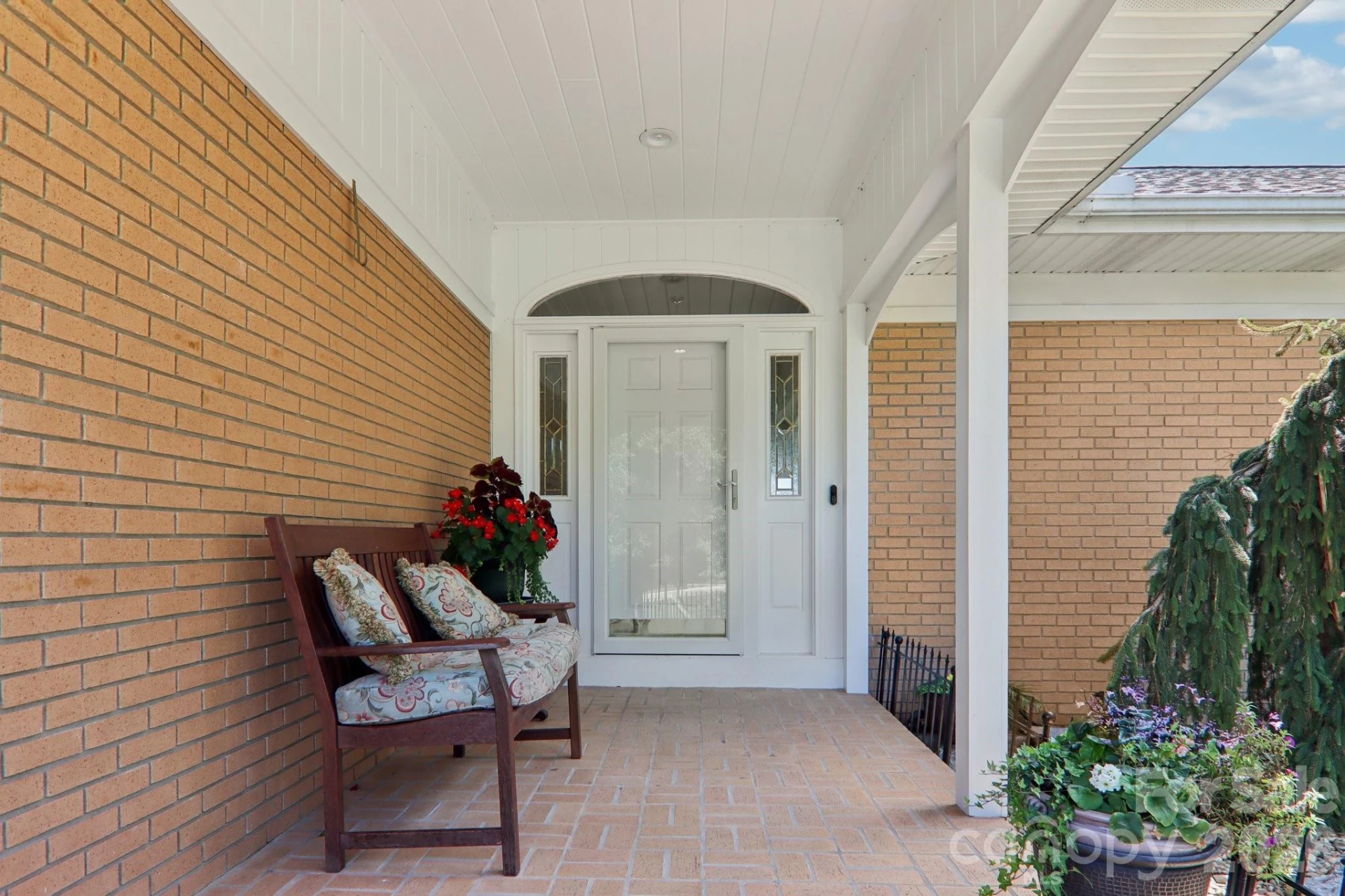 18 Thornapple Drive - Photo 4
