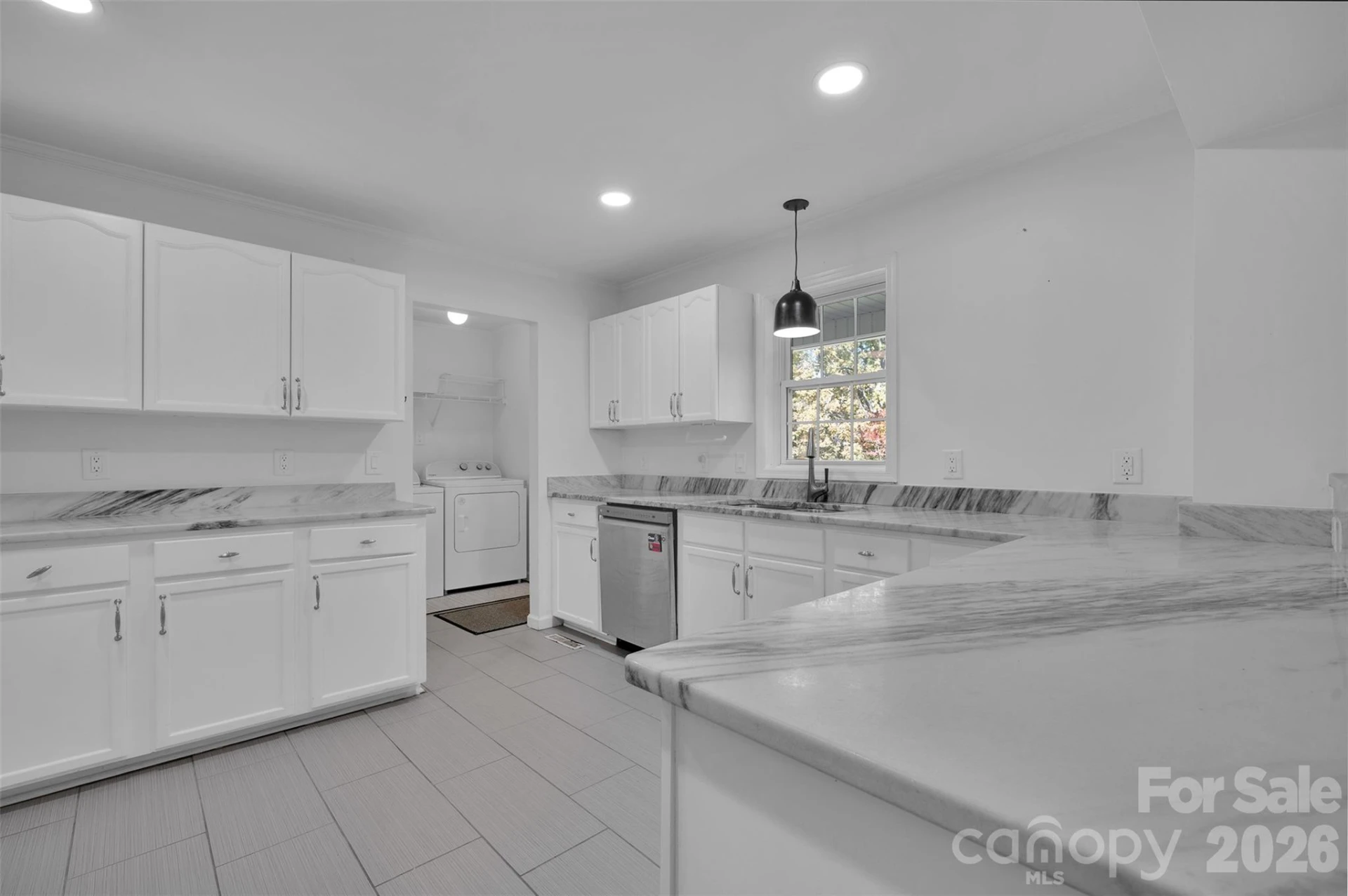 513 Weathers Creek Road - Photo 8