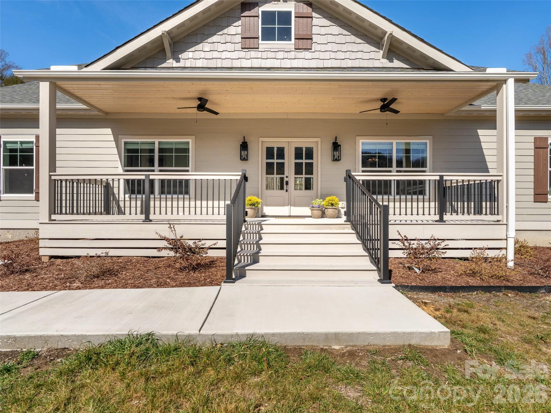 90 Saddle Club Lane