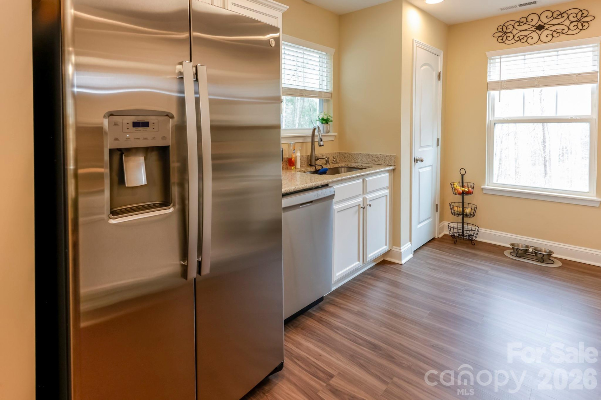 203 Burnt Chimney Lane - Photo 5