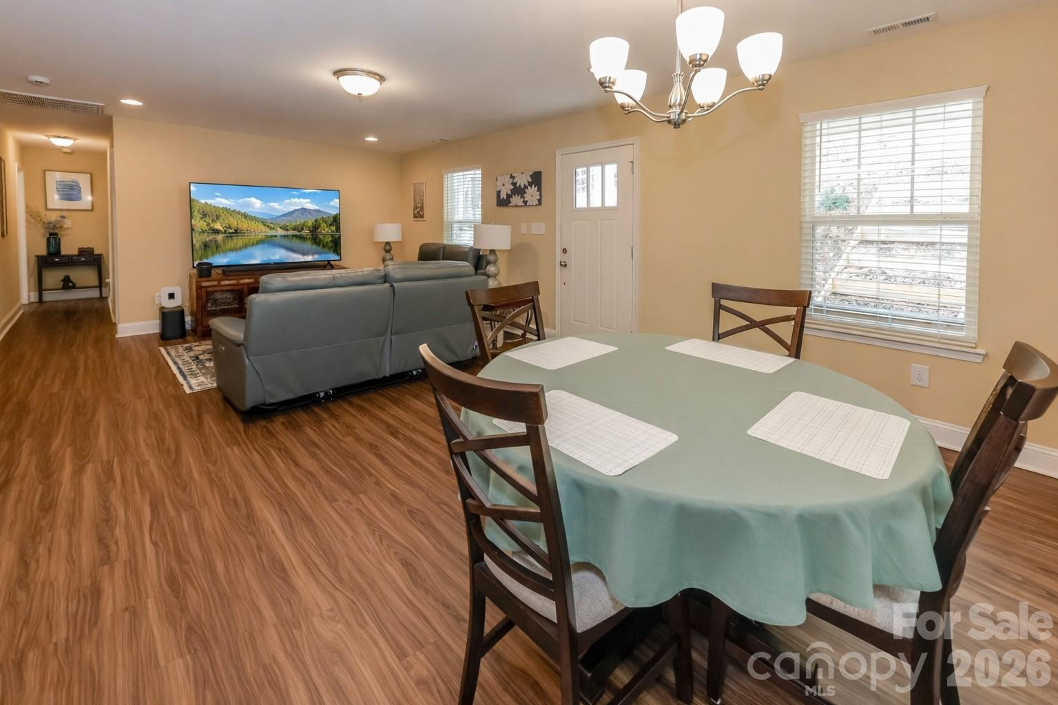 203 Burnt Chimney Lane - Photo 8