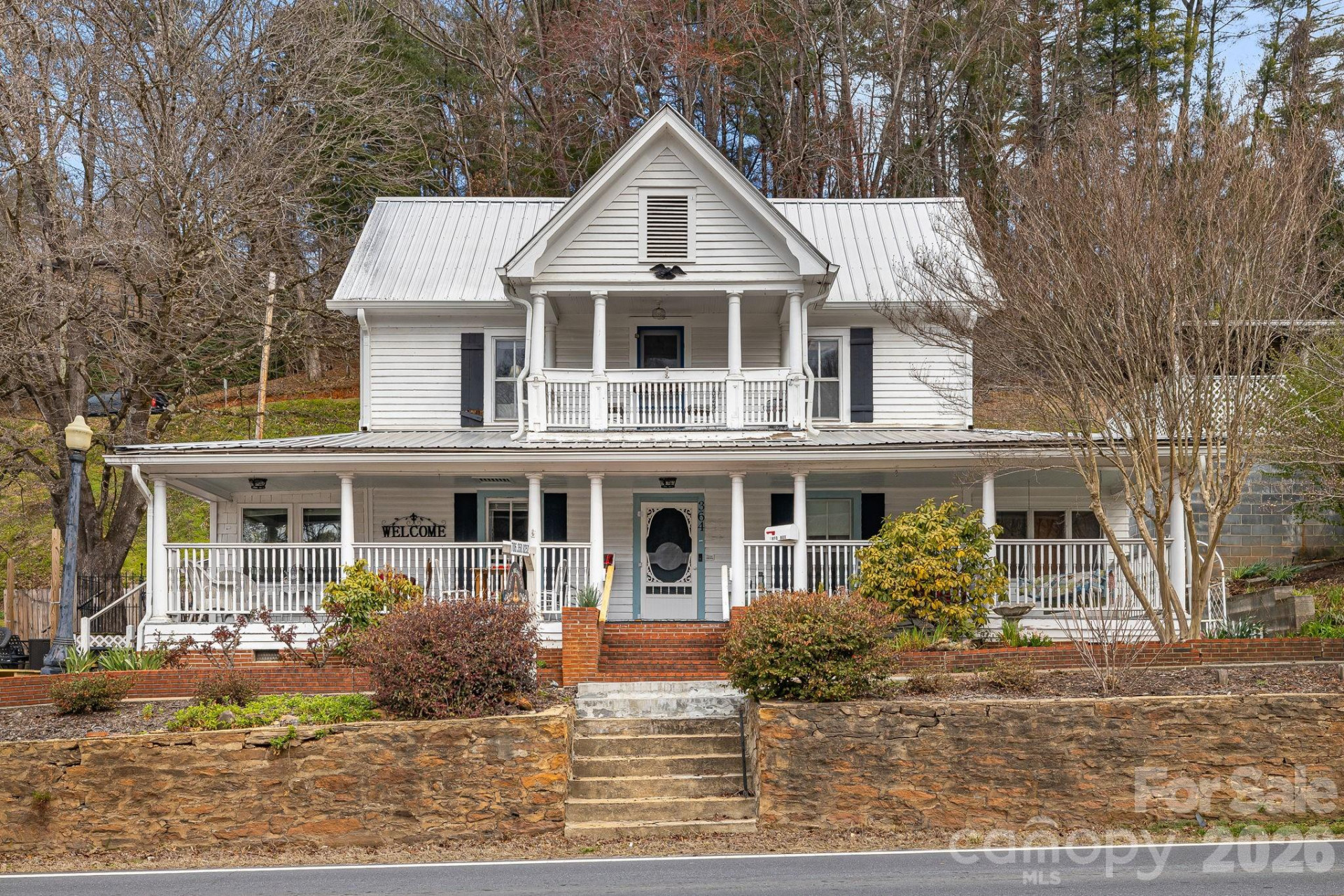 364 Haywood Road