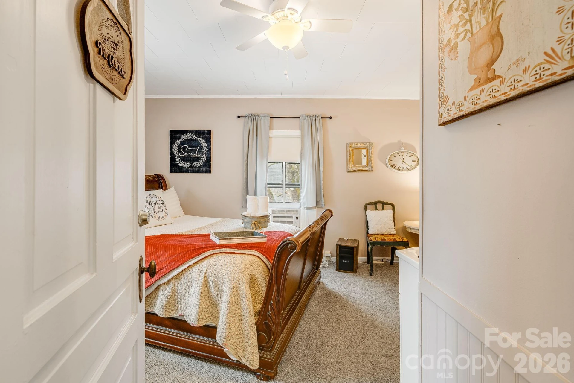 364 Haywood Road - Photo 37